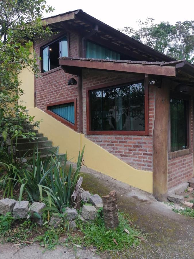 Beija-flor Inn